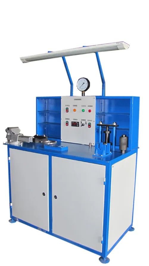 Стенд для ремонта и проведения испытаний разобщительных и концевых кранов на плотность