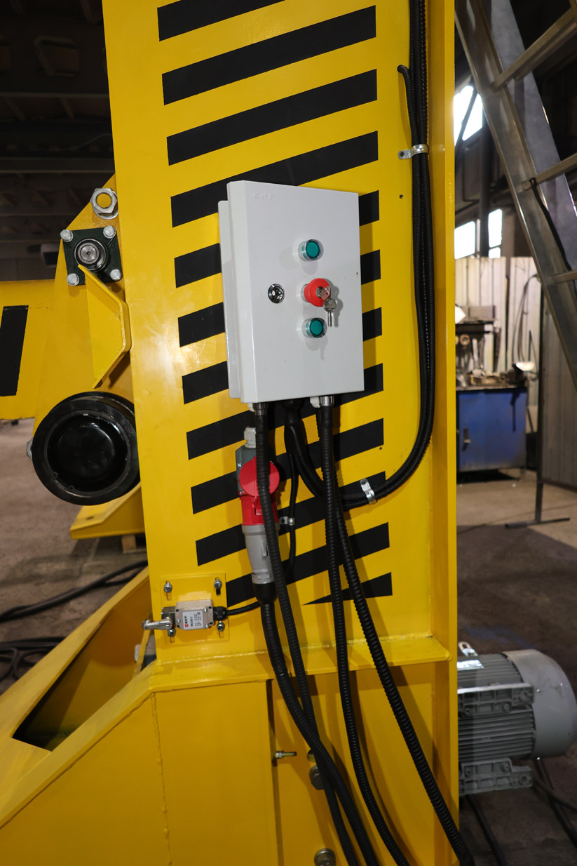 Установка домкратная стационарная (УДС-120, УДС-160, УДС-200) ТТ.454854.325